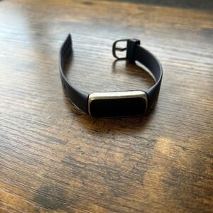 Fitbit Luxe Smart‎ Fitness & Wellness Tracker Blue Silver Untested See Desc